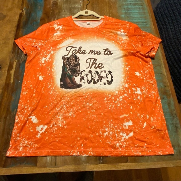 🌸🌸 Take Me to the Rodeo Graphic Tee - Picture 2 of 5